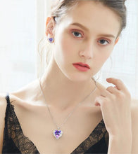 Load image into Gallery viewer, Shimmering Crystal Heart Pendant